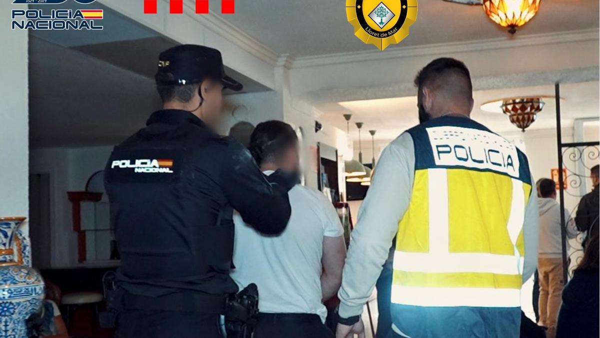 Un moment del dispositiu policial de Lloret de Mar