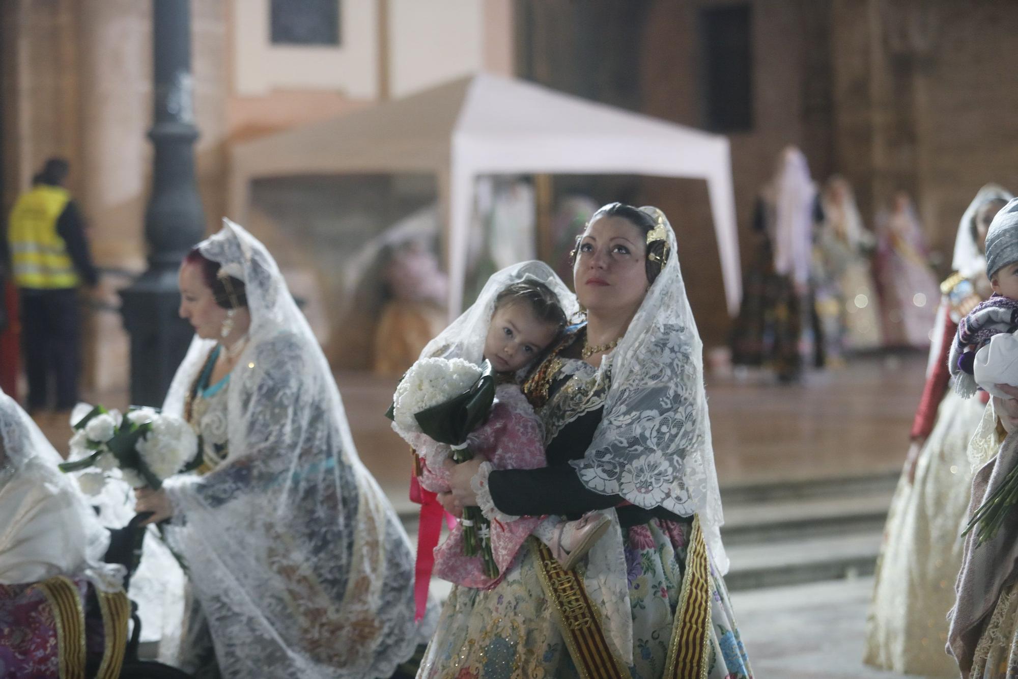 Búscate en el segundo día de ofrenda por la calle de la Paz (entre las 19:00 a las 20:00 horas)