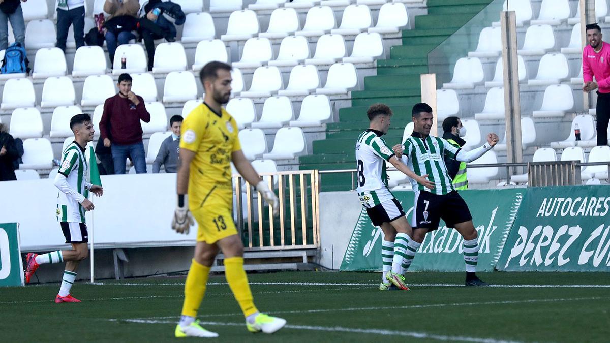 Las imágenes del Córdoba CF - Panadería Pulido