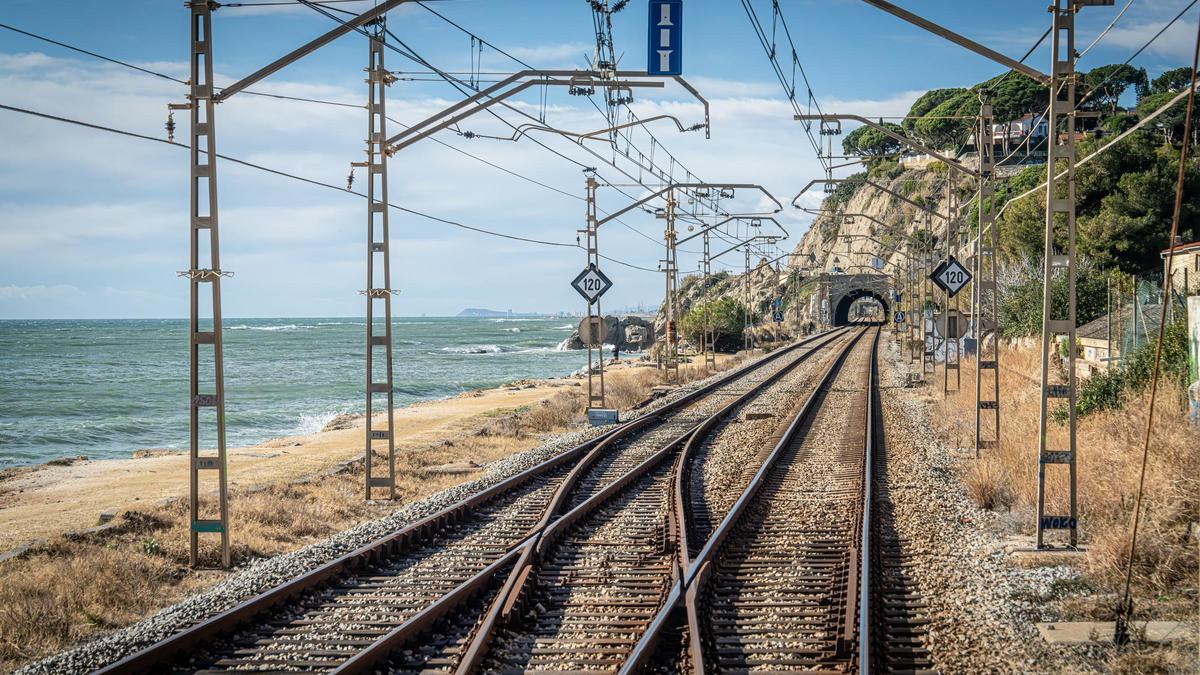 Vías de la línea R1 de Rodalies.