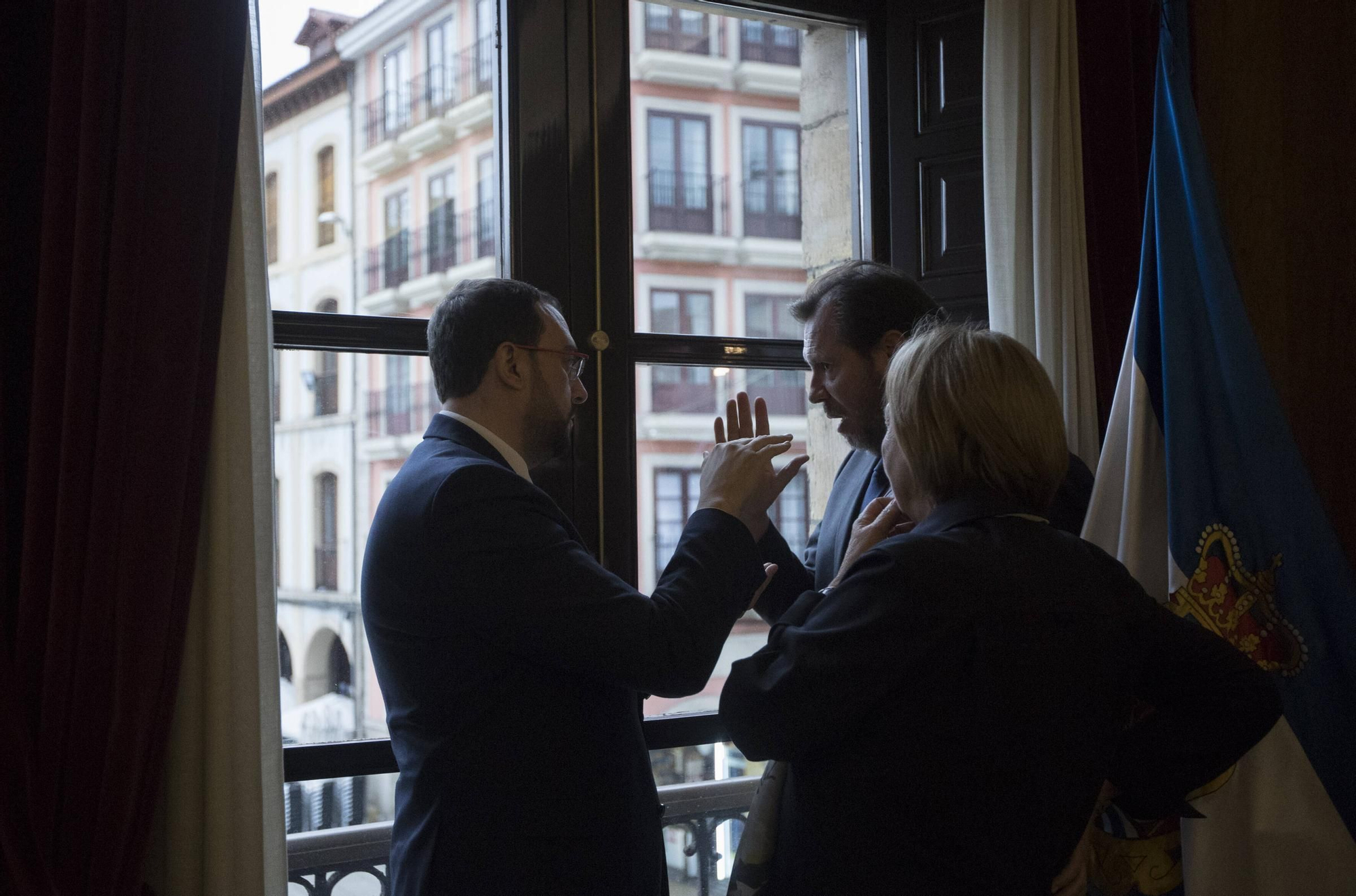 EN IMÁGENES: Así ha sido la visita a Avilés de Óscar Puente, ministro de Transportes y Movilidad Sostenible