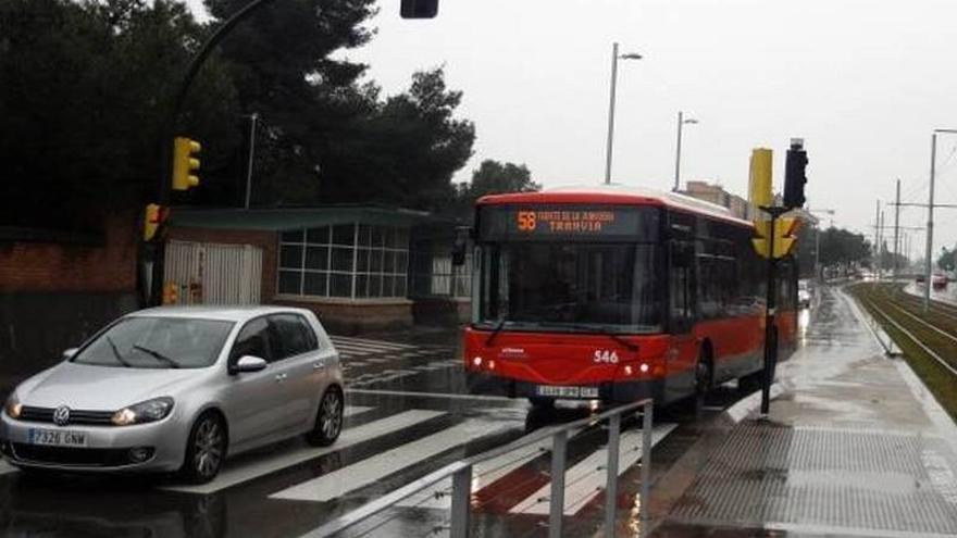 La nueva reordenación del autobús en Zaragoza entra hoy en funcionamiento