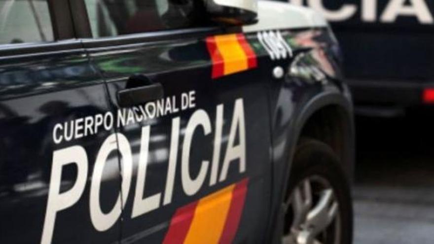 Inspeccionan más de 100 locales en la provincia de Alicante para verificar la legalidad de la emisión de los partidos de la Liga