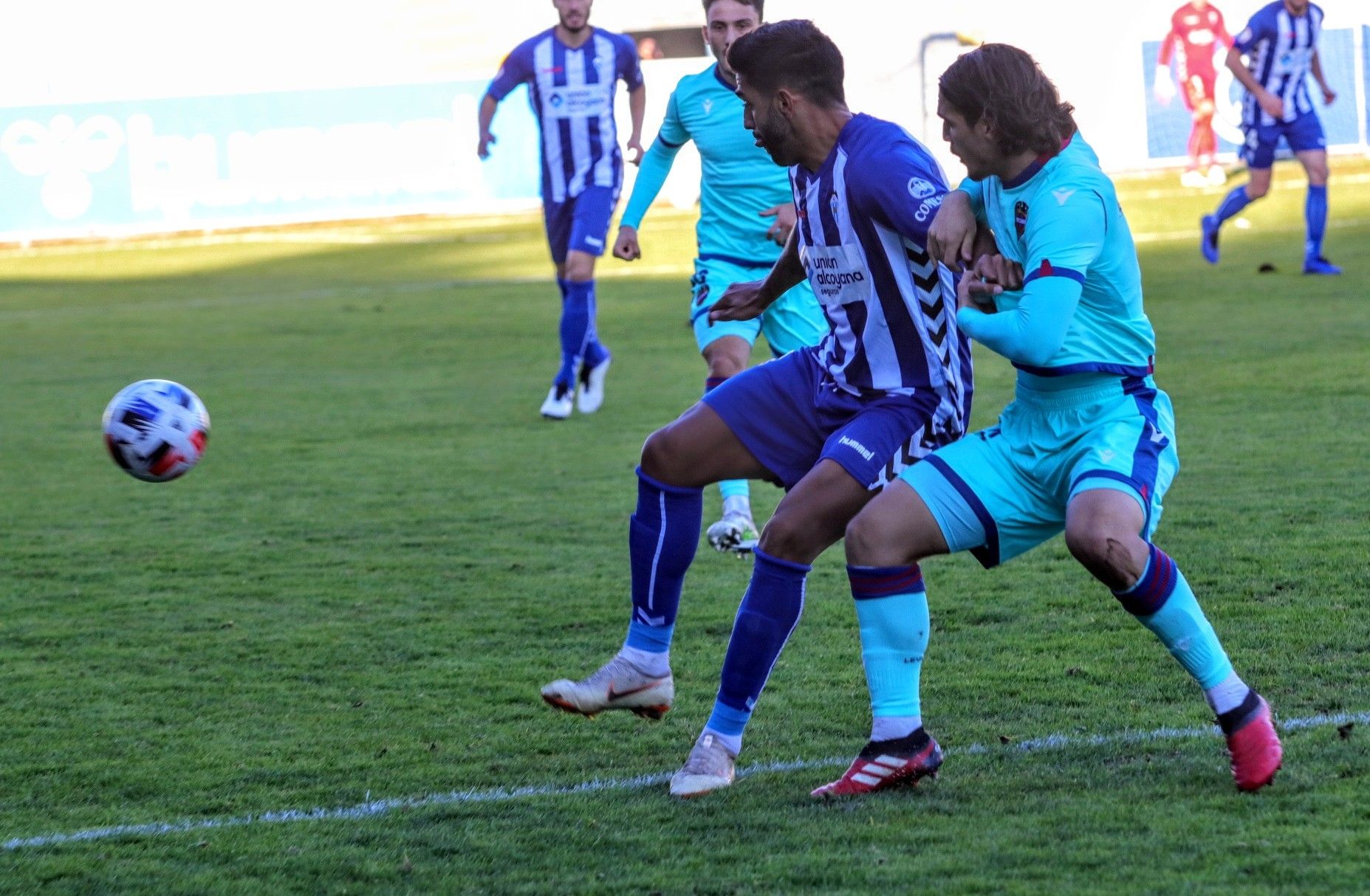 El Alcoyano se anota su primera victoria de la temporada (1-0)