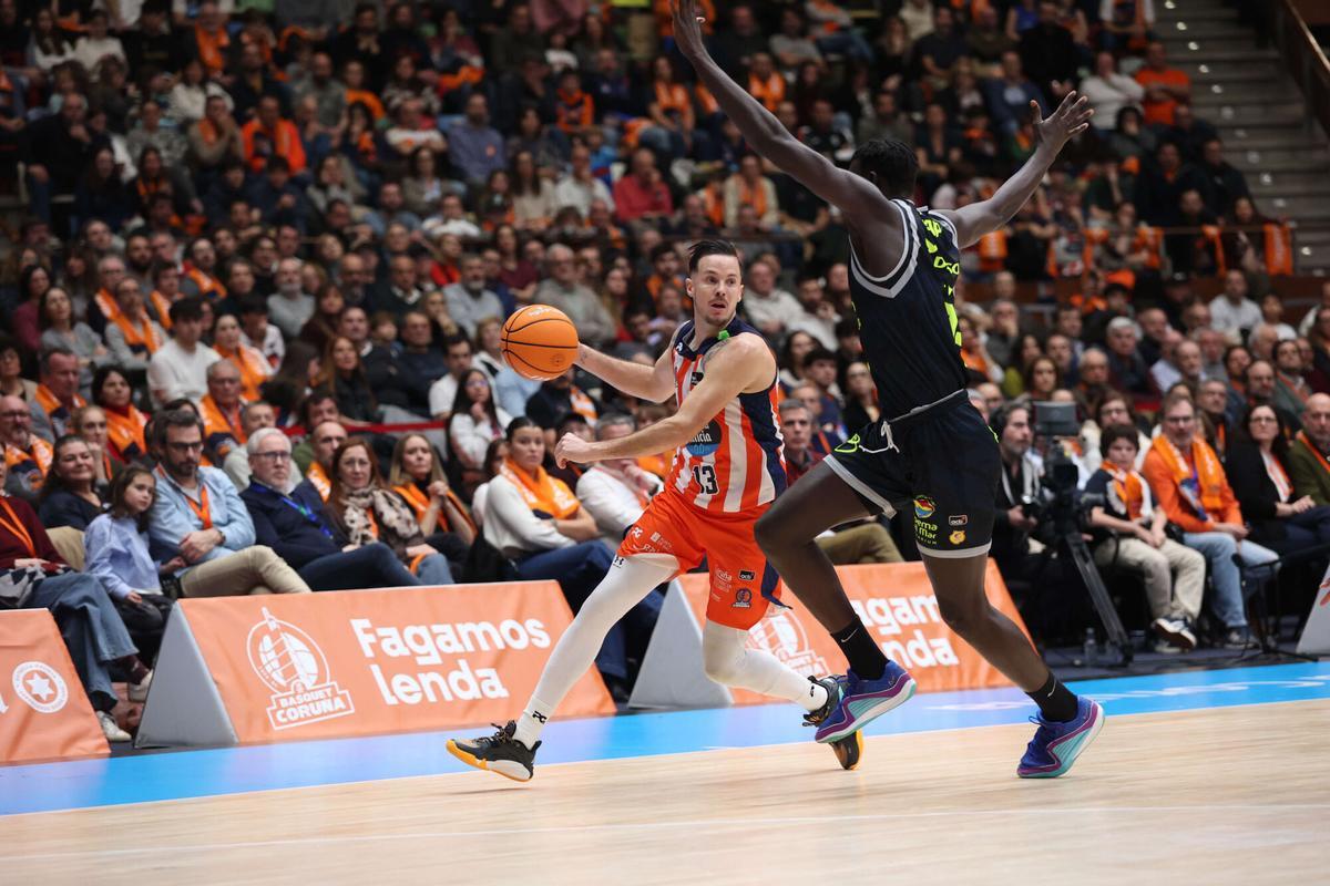 Baloncesto Liga ACB. Leyma Coruña -Dreamland Gran Canaria