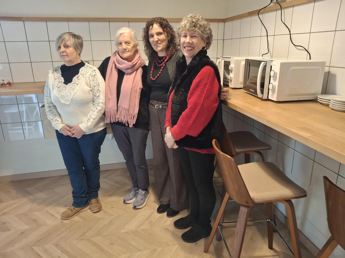 D'esquerra a dreta, Judit Piedra, Carme Carrió, Mariona Homs i Mercè Moltó