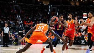 Clyburn fue uno de los protagonistas de la victoria del Barça en Valencia, que no le ha permitido ganar posiciones en la tabla