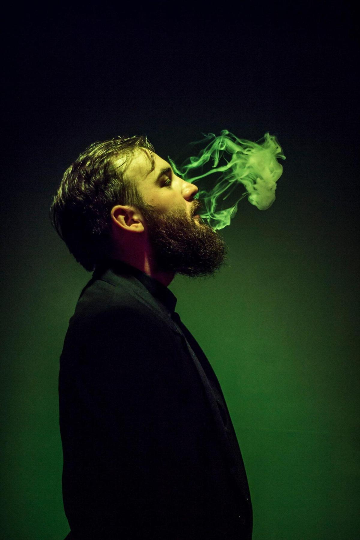 O mago Joshua Kenneth presentará o seu espectáculo en Cee o día 28.