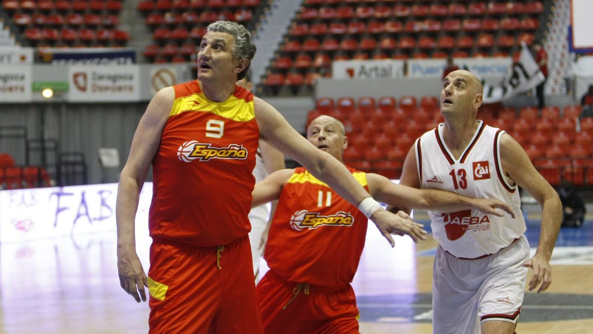 Fernando Romay, Corbalán y Zapata, en una edición pasada del partido de Leyendas Solidarias.