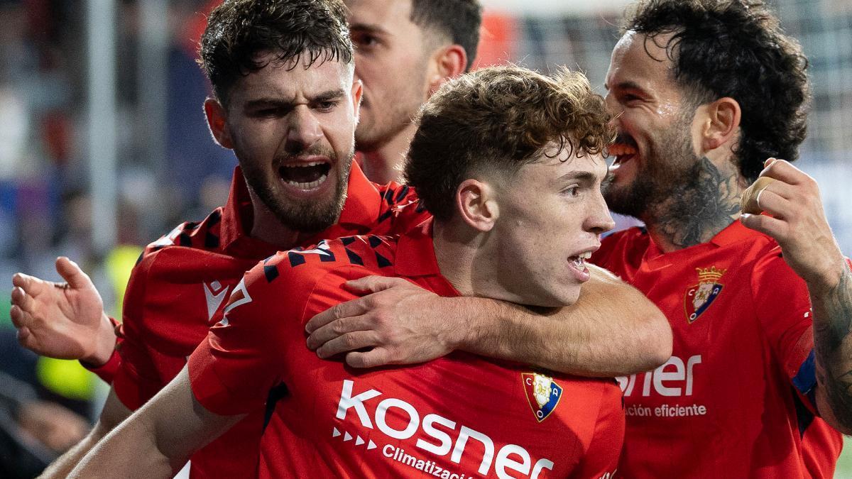 Víctor Muñoz, el ex del Madrid que revoluciona Pamplona: "Me he vuelto un poco loco"