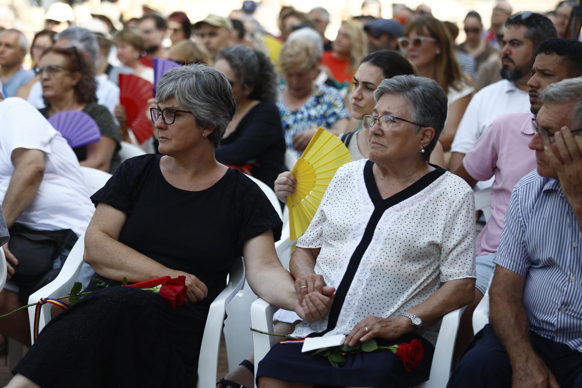 Entrega de restos a cuatro familias de los fusilados por el franquismo de la fosa 126 de Paterna