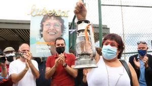 La exconsellera Dolors Bassa a su salida del Centro Penitenciario de Puig de les Basses.