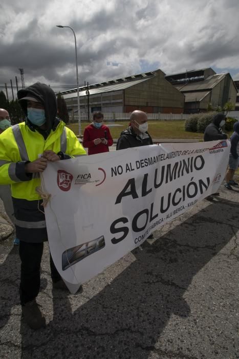 La plantilla de Alu Ibérica se moviliza