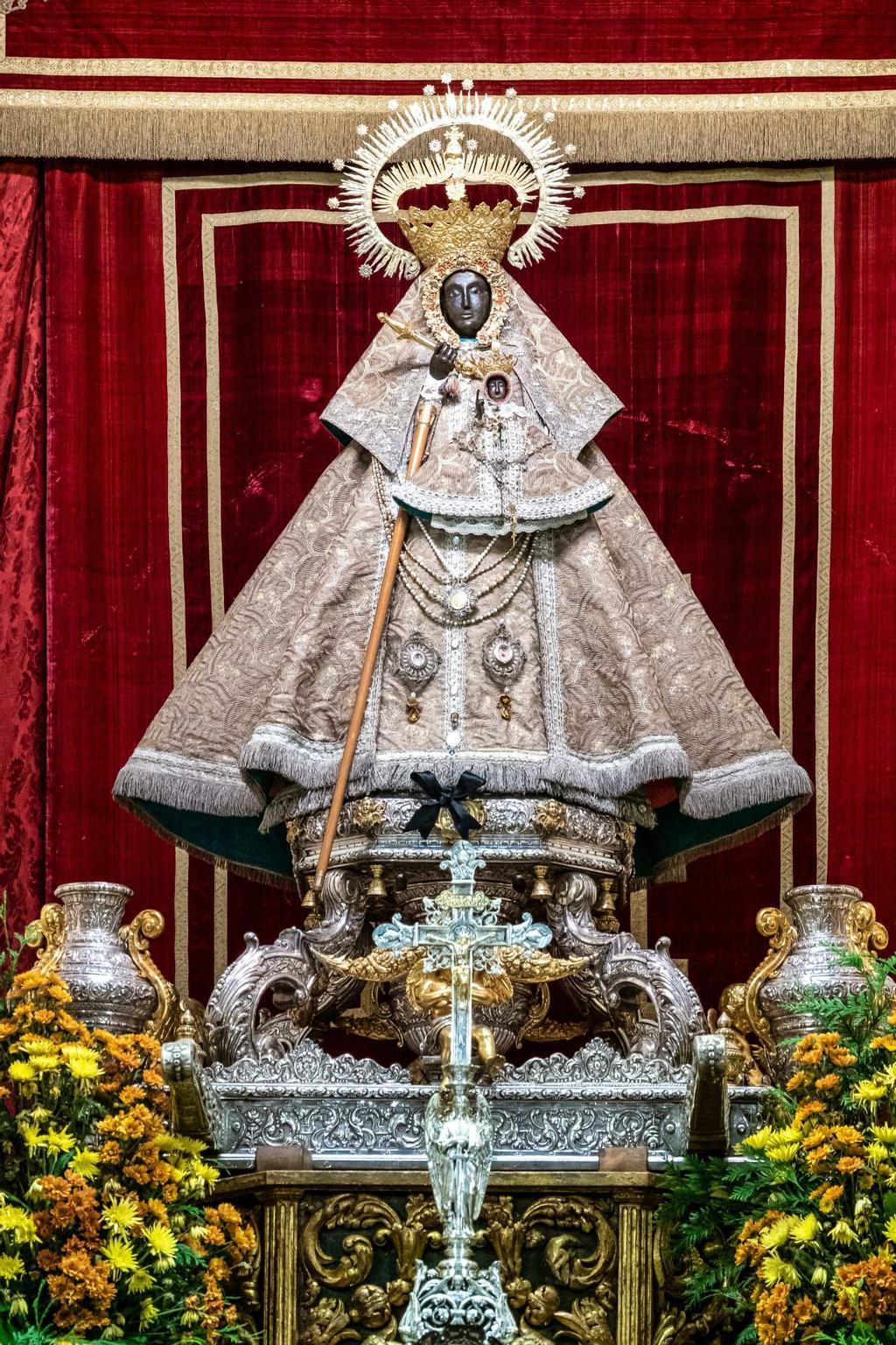 Virgen del Real Monasterio de Guadalupe