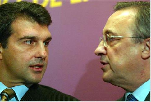 Laporta y Florentino, en un acto en diciembre del 2003.