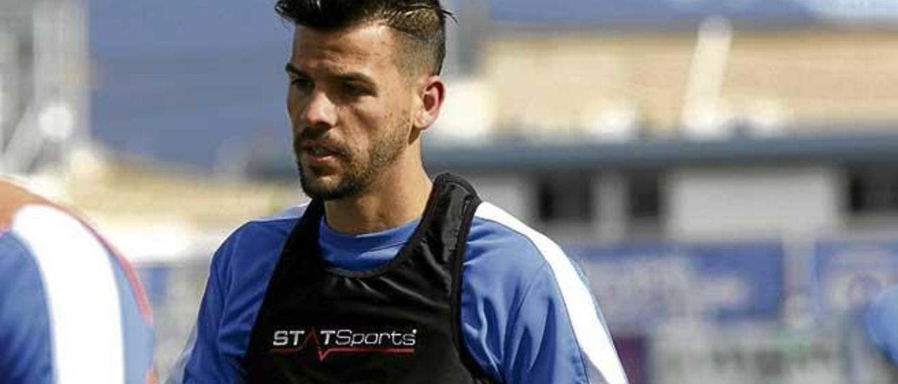 José Ruiz, durante el entrenamiento de ayer en Son Malferit.