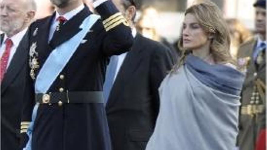 Felipe y Letizia, el martes durante el desfile militar.