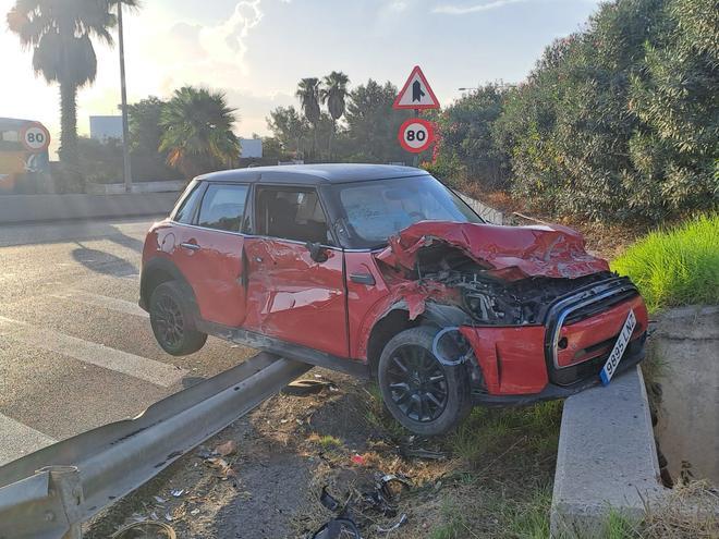 Estas son todas las fotos del accidente de tráfico cerca de Sant Rafel