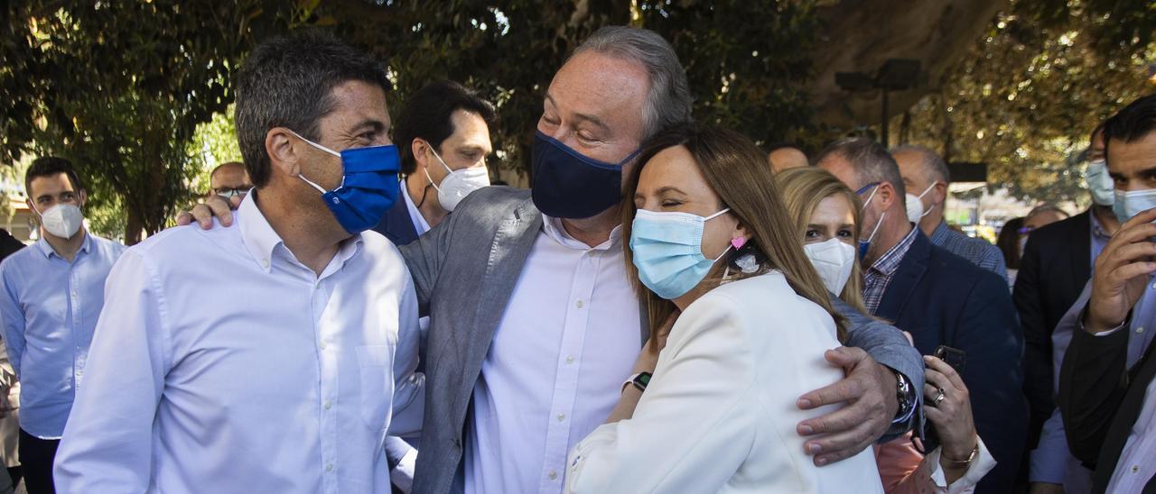 Carlos Mazón, Alberto Frabra y Maria José Català durante la presentación de su candidatura.