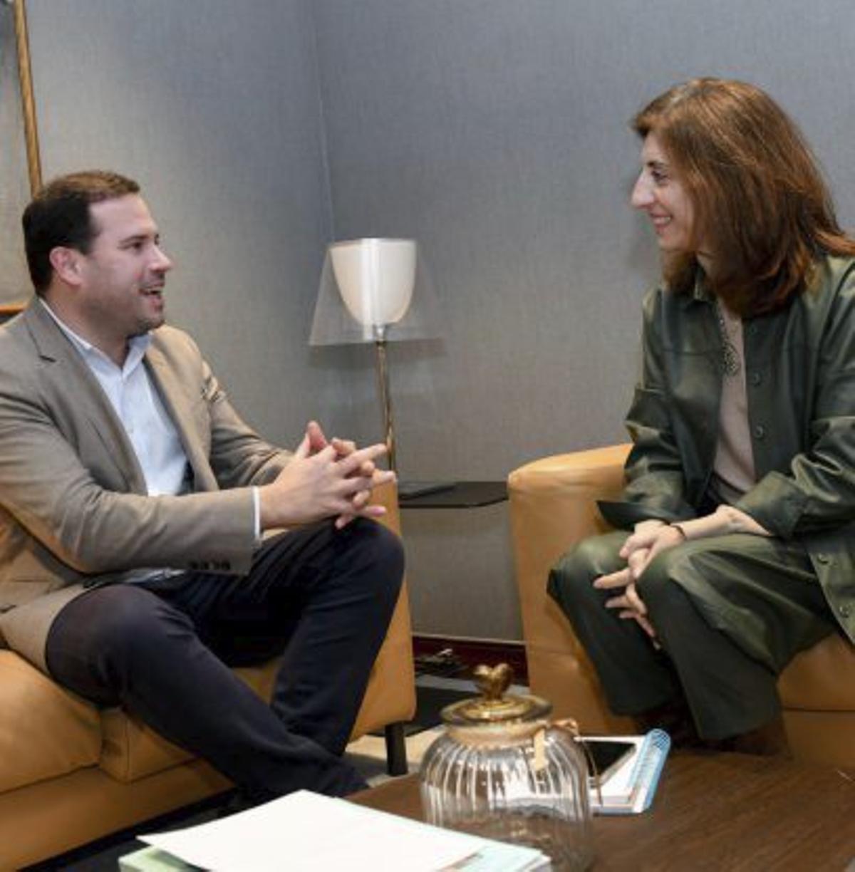 Reunión de Vázquez y Cubela.