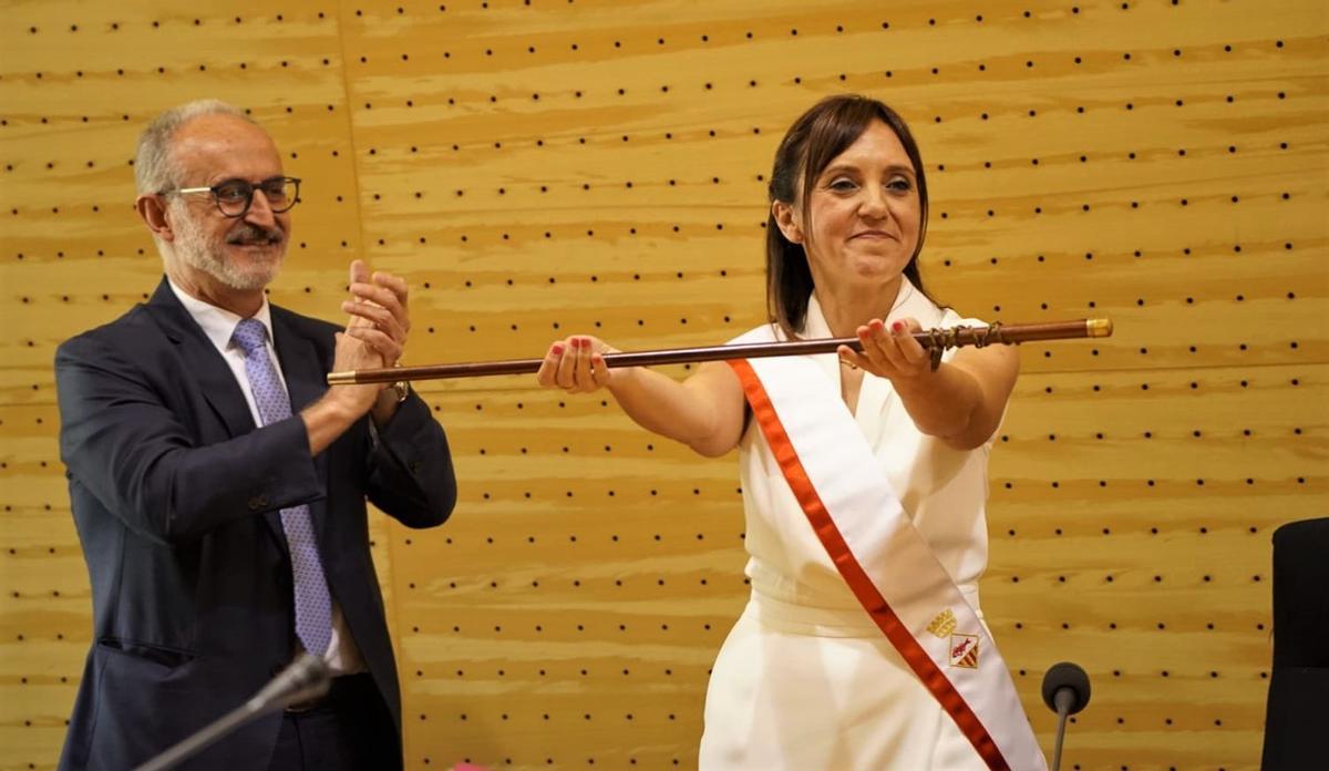 Mireia Dionisio agafa el relleu de Josep Monràs com a alcaldessa de Mollet del Vallès Mireia Dionisio agafa el relleu de Josep Monràs com a alcaldessa de Mollet del Vallès