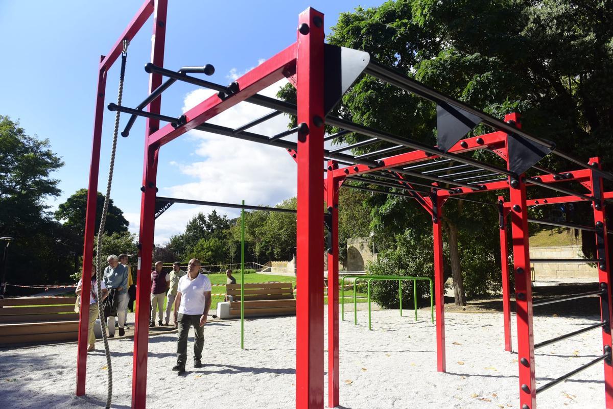 El parque de Santa Margarita estrena caminos, zonas verdes y nuevo mobiliario urbano El parque de Santa Margarita estrena caminos, zonas verdes y nuevo mobiliario urbano
