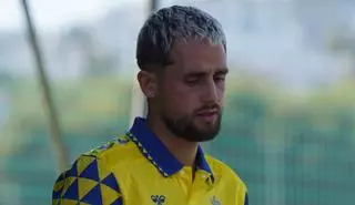 Januzaj llega a la concentración de la UD Las Palmas