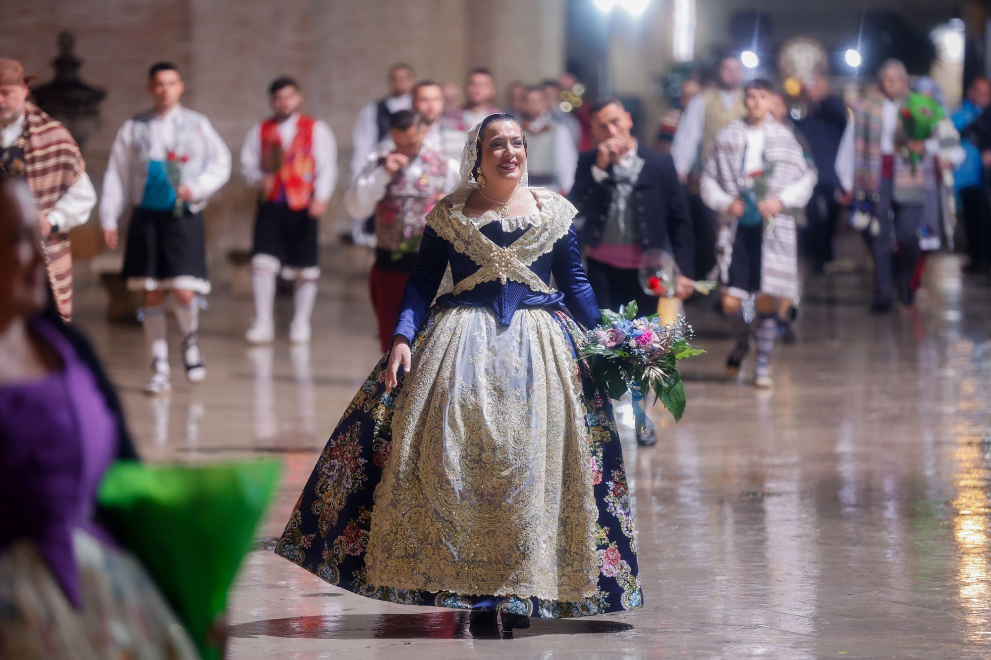 Falleras Mayores en la Ofrenda 2025. Día 18 (2/3)