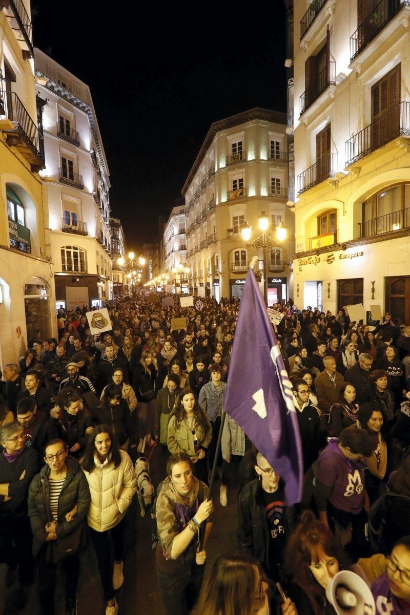 Fotogalería del 8-M en Zaragoza