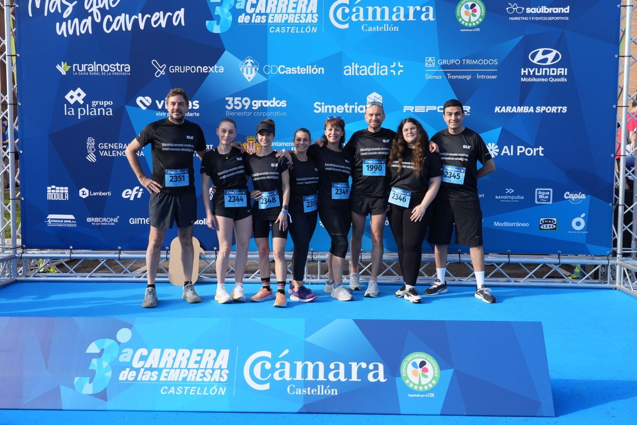 Búscate en las fotos de la Carrera de las Empresas en Castellón