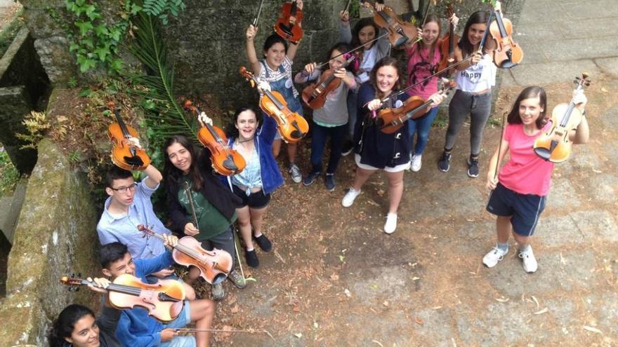 El único campamento de violín folk de Europa, en Galicia
