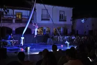 El festival de teatro de Dos Torres llega con tres propuestas