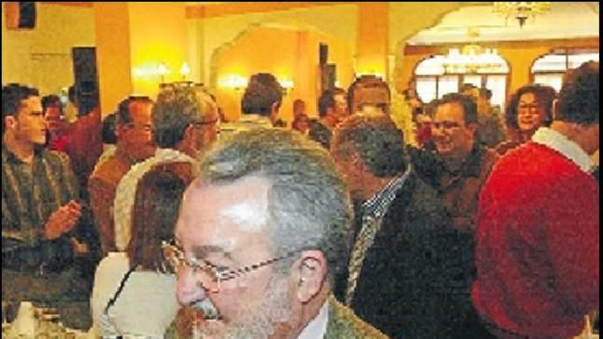 Bernat Soria durante la comida celebrada ayer por el PSPV en Mutxamel