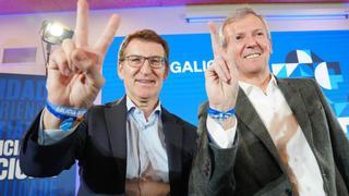 Feijóo proclama a Alfonso Rueda "barón con todas las letras" tras su mayoría absoluta en Galicia