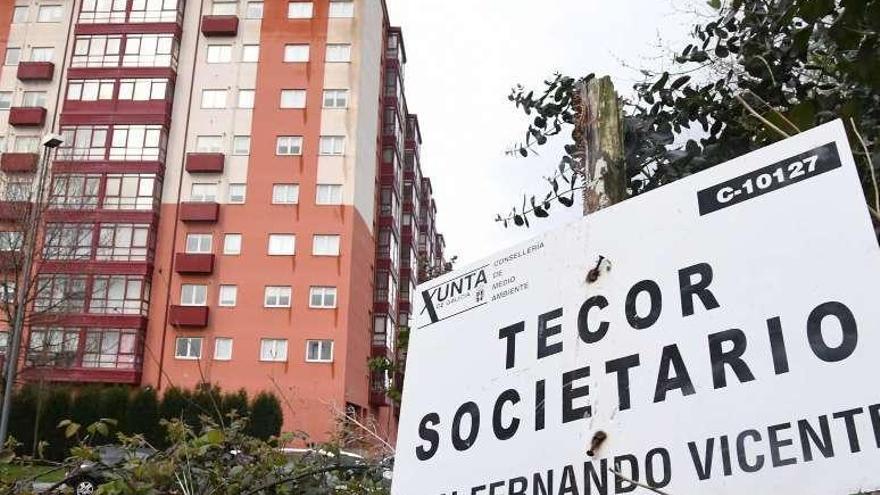 Cartel indicando un límite del coto de Novo Mesoiro.