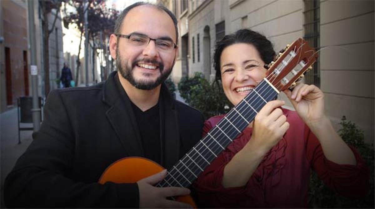 FLAMENC PER EMMARCAR. La cantant de Huelva canta una Guajira