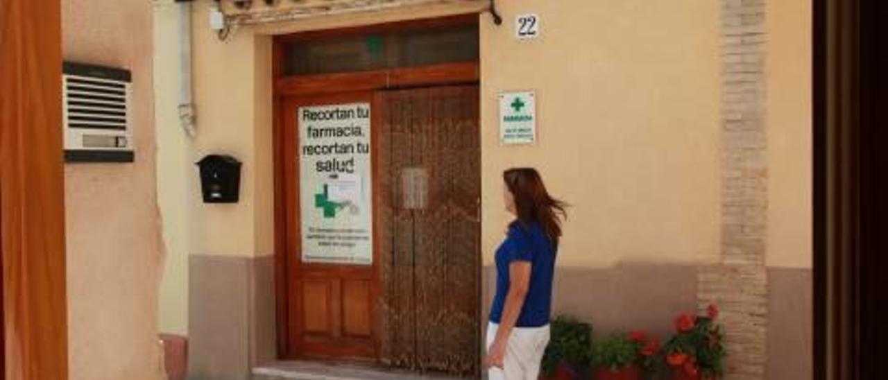 Farmacia de Tollos, que atiende a una población de apenas 50 vecinos.