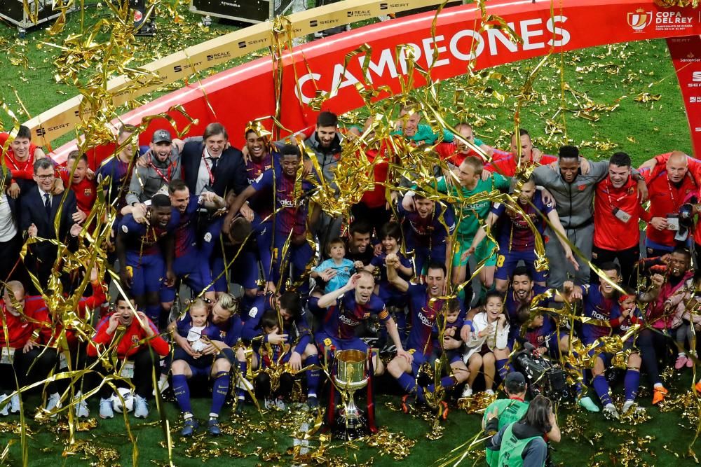 Copa del Rey: Los hijos de los jugadores del Barça, protagonistas de la celebración