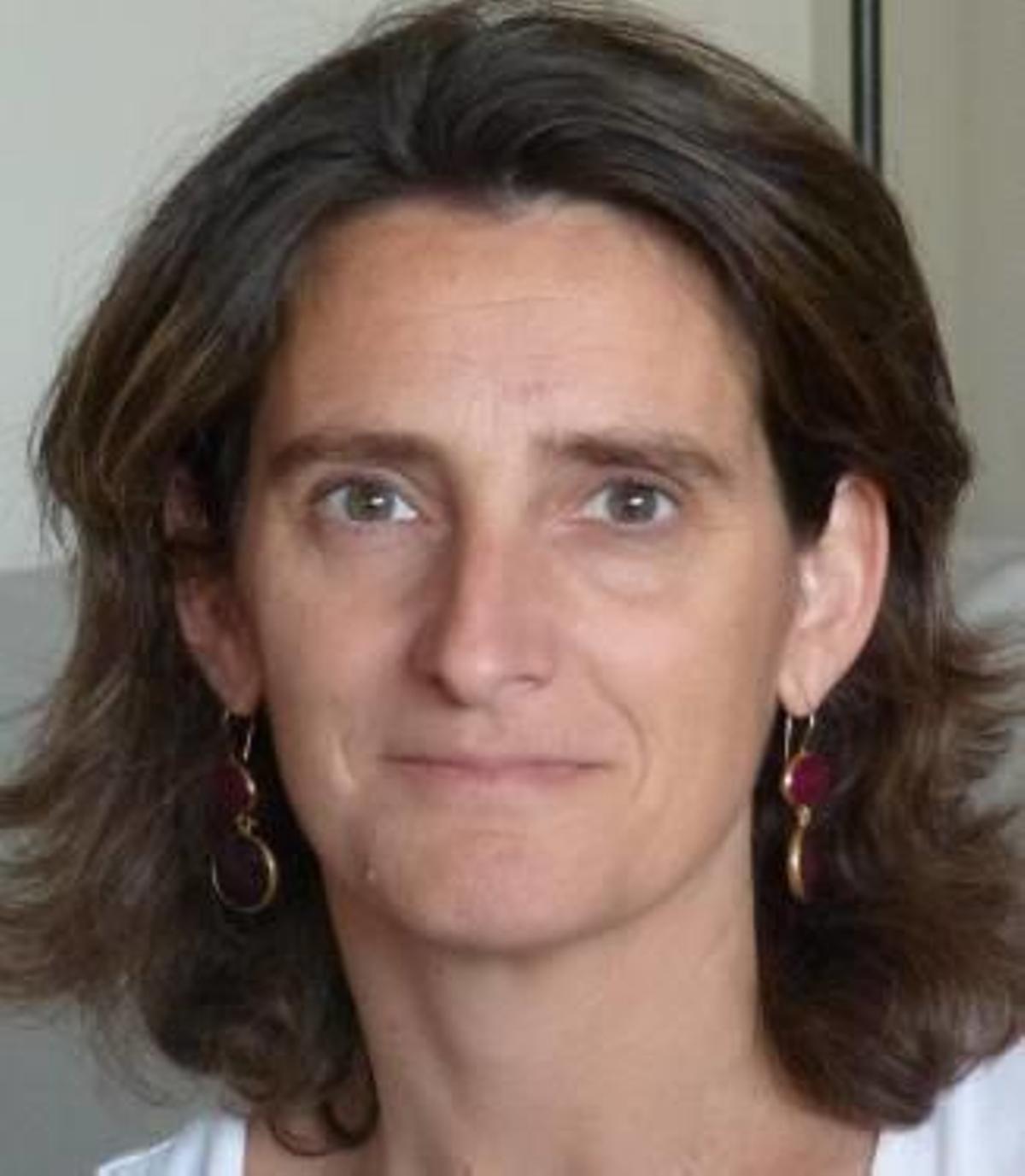 Sánchez forma un Govern amb majoria de dones i amb independents de prestigi