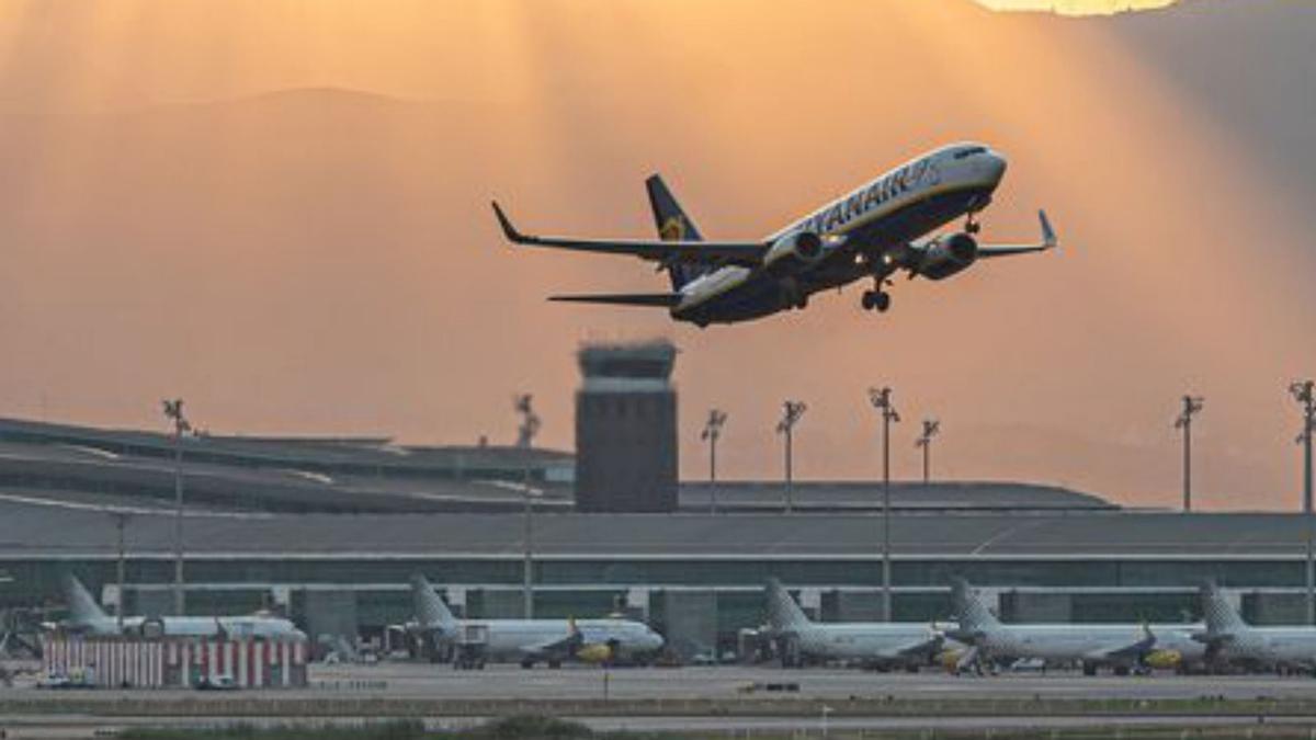 Aeroport del Prat.  | MANU MITRU