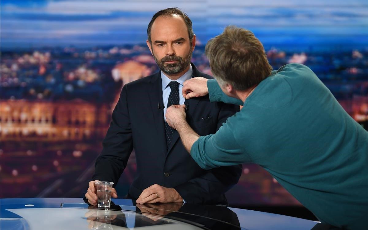 zentauroepp46466104 french prime minister edouard philippe has a microphone fitt190107213322