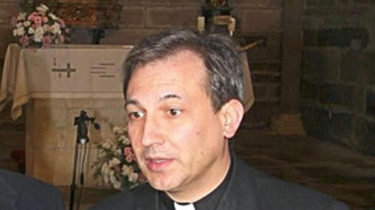El Vaticano detiene al religioso español Vallejo Balda por divulgar documentos confidenciales
