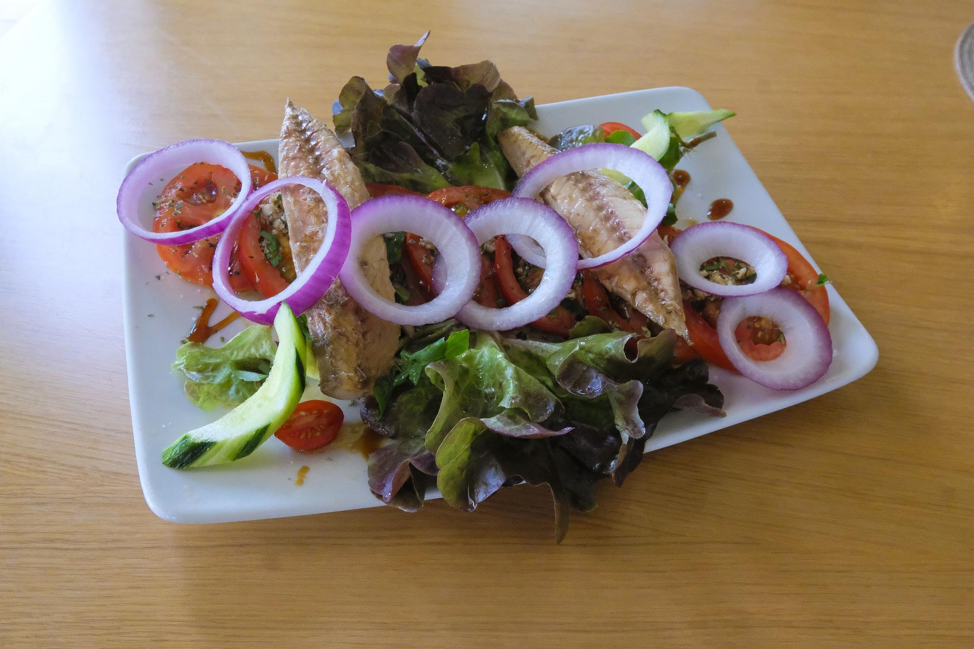 Restaurante La Pizarra, en Sardina del Norte