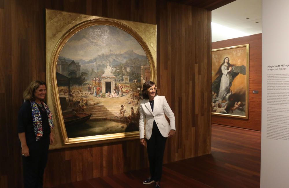 Rosa Aguilar, acompañada por integrantes de la Plataforma de la Aduana y la Asociación de Amigos del Museo de Málaga, ha visitado las instalaciones que, por el momento, siguen sin fecha de apertura co