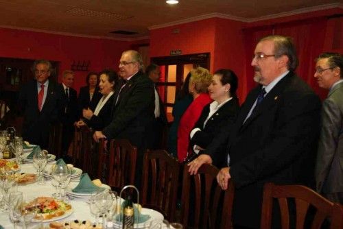 Los Nazarenos Murcianos entregan sus distinciones en su tradicional cena