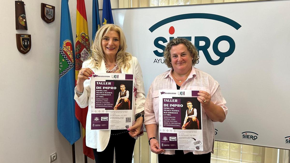 Aurora Cienfuegos y Pilar Santianes, durante la presentación de la actividad.