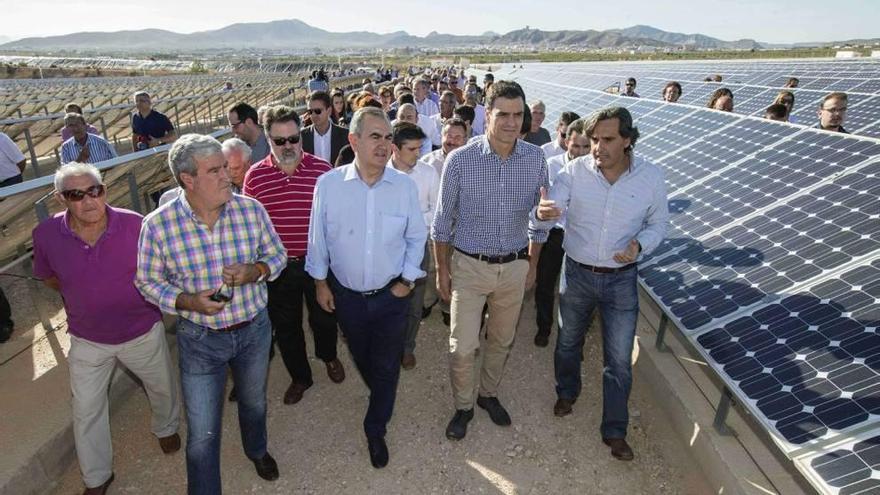 El PSOE se pone al lado de los productores de energía fotovoltaica