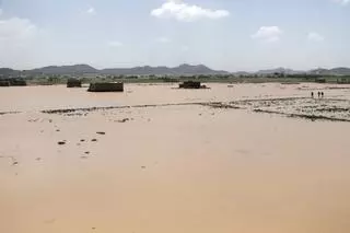 Las víctimas mortales por las inundaciones en Yemen suman al menos 30