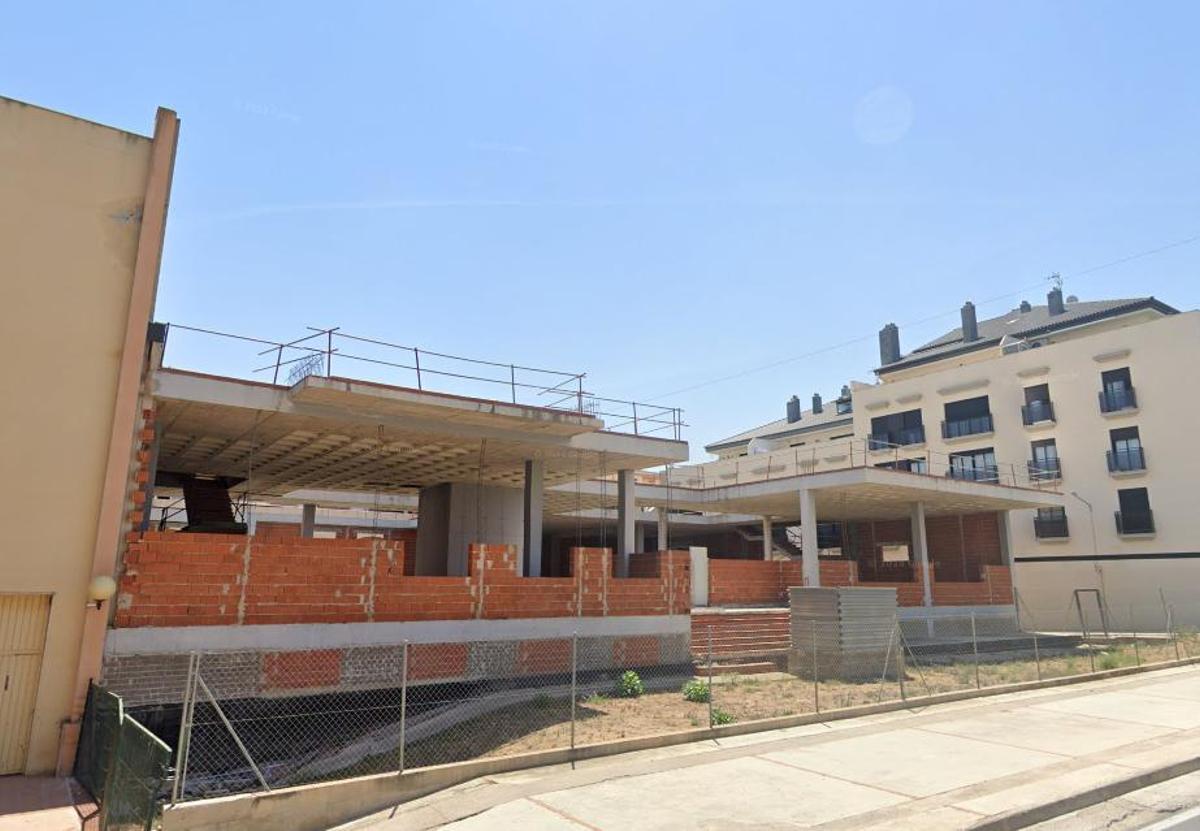 Obras del centro polivalente.