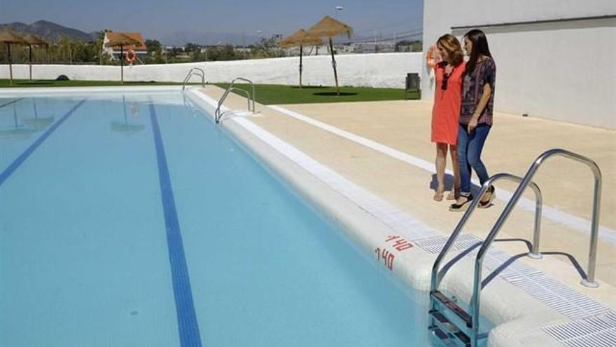 El Distrito Campanillas, abre la piscina de Colmenarejo